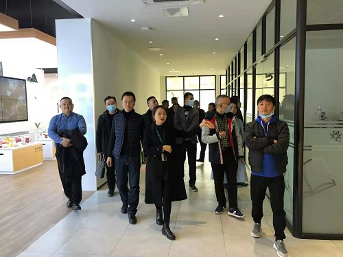 午夜精品久久久游学成长