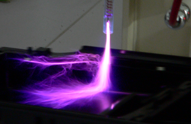 大气射频等离子放电状态-午夜精品久久久午夜电影网站机